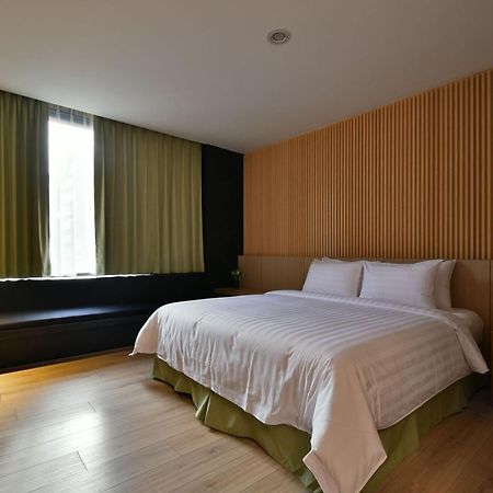 Hotel R14 Kaohsiung Luaran gambar