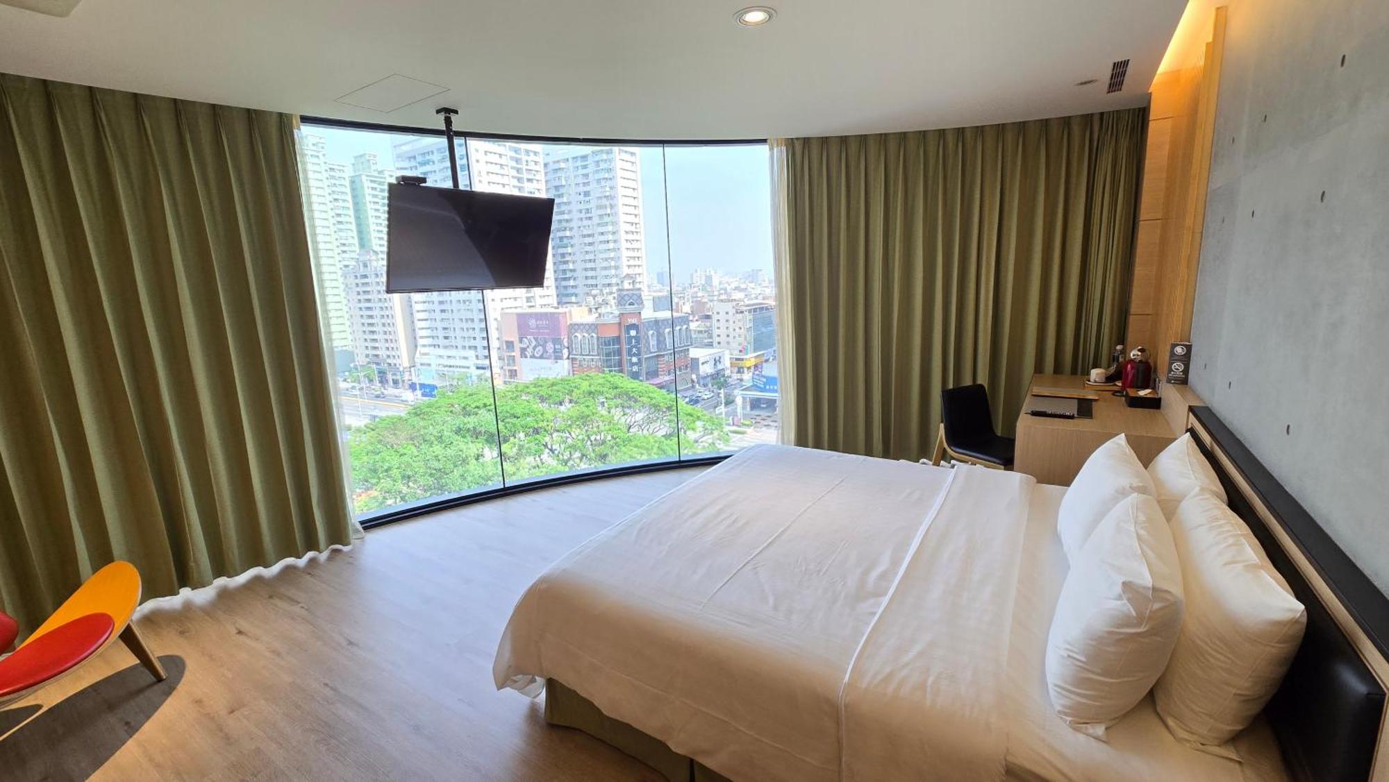 Hotel R14 Kaohsiung Luaran gambar