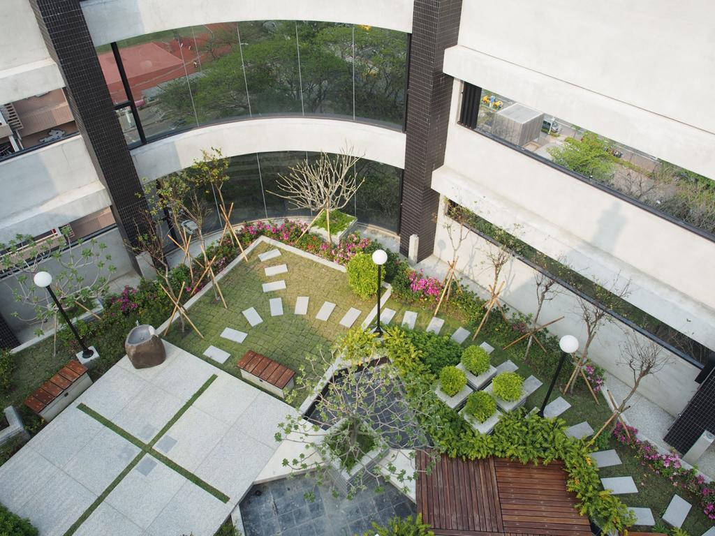 Hotel R14 Kaohsiung Luaran gambar