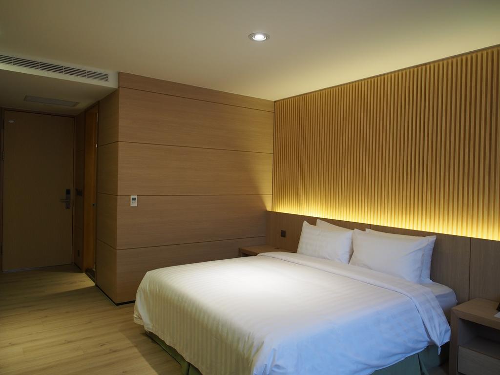 Hotel R14 Kaohsiung Luaran gambar