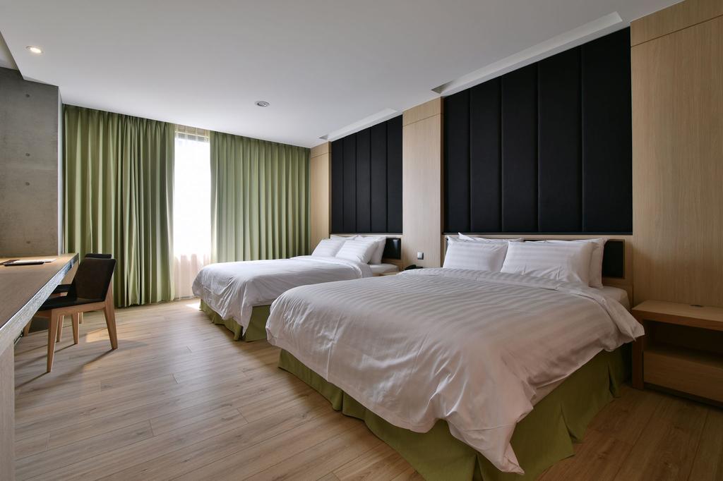 Hotel R14 Kaohsiung Luaran gambar
