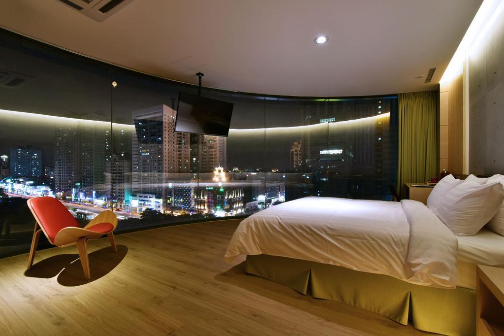 Hotel R14 Kaohsiung Luaran gambar