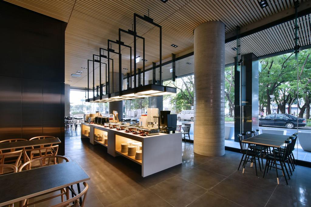 Hotel R14 Kaohsiung Luaran gambar