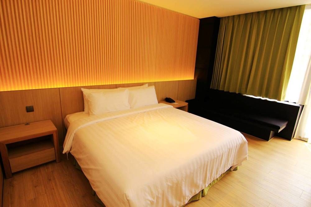 Hotel R14 Kaohsiung Luaran gambar