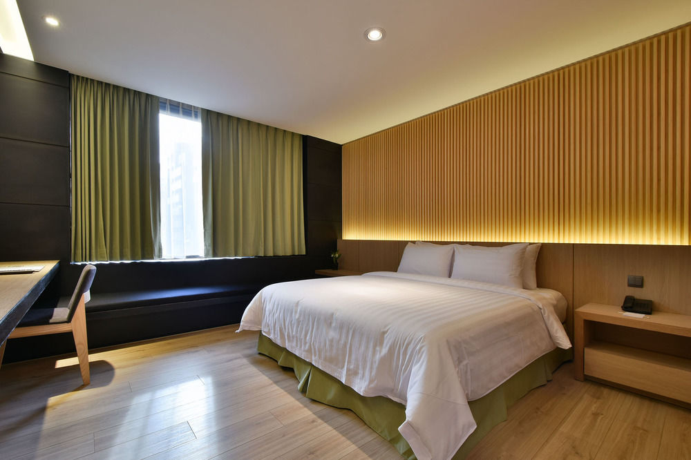 Hotel R14 Kaohsiung Luaran gambar