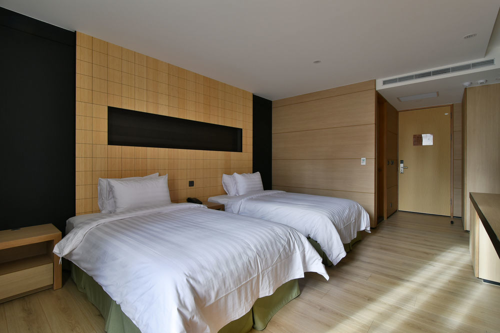 Hotel R14 Kaohsiung Luaran gambar